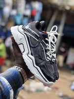 Charger l'image dans la galerie, chaussure de sport
